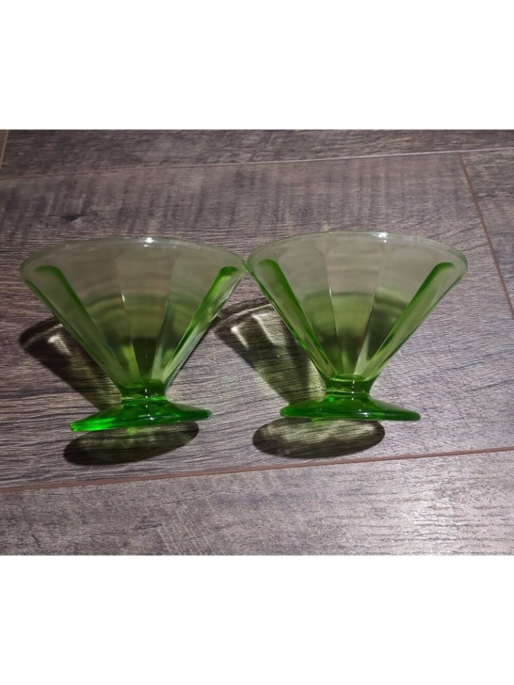 Federal Glass Company Pudding Custard Sherbet 2 Cups Glowy Depression Green - Picture 14 of 16